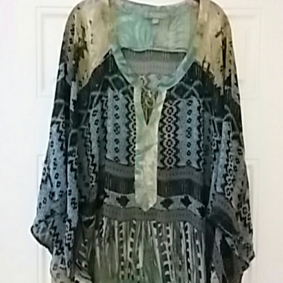 Muilt colors Top - Picture 1 of 6